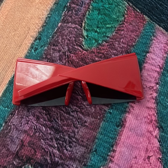 Red Large Sunglasses - Picture 3 of 3